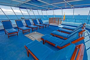 first class galapagos cruise last-minute